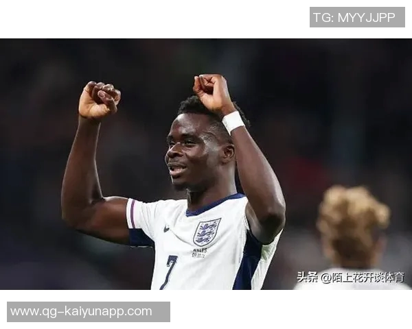 斯宾塞晒搞笑梗图庆祝英格兰战胜威尔士3-0的胜利时刻