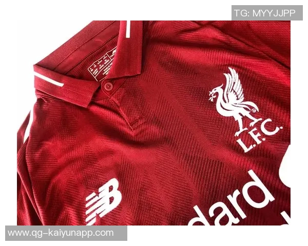 利物浦推出全黑复刻球衣向1995-96赛季客场球衣致敬