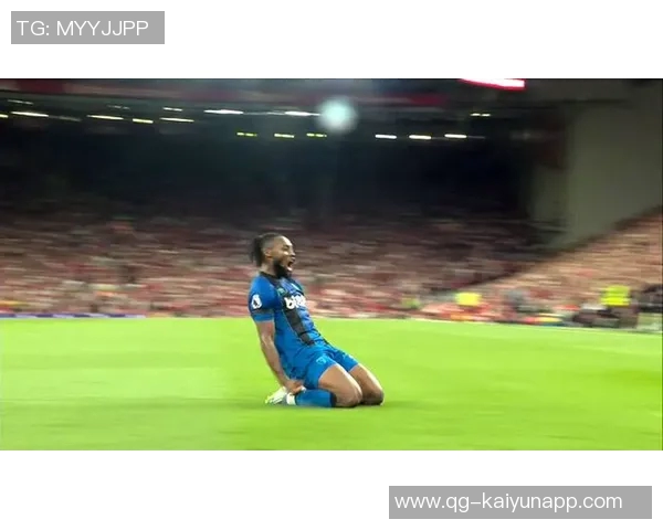 西汉姆与塞维利亚争夺齐尔克泽一月或将展开租借谈判 西汉姆与塞维利亚争夺齐尔克泽一月或将展开租借谈判