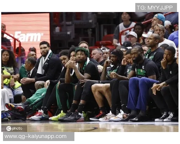 马祖拉盛赞加尔扎拼劲不减直言其能力为实打实的硬实力